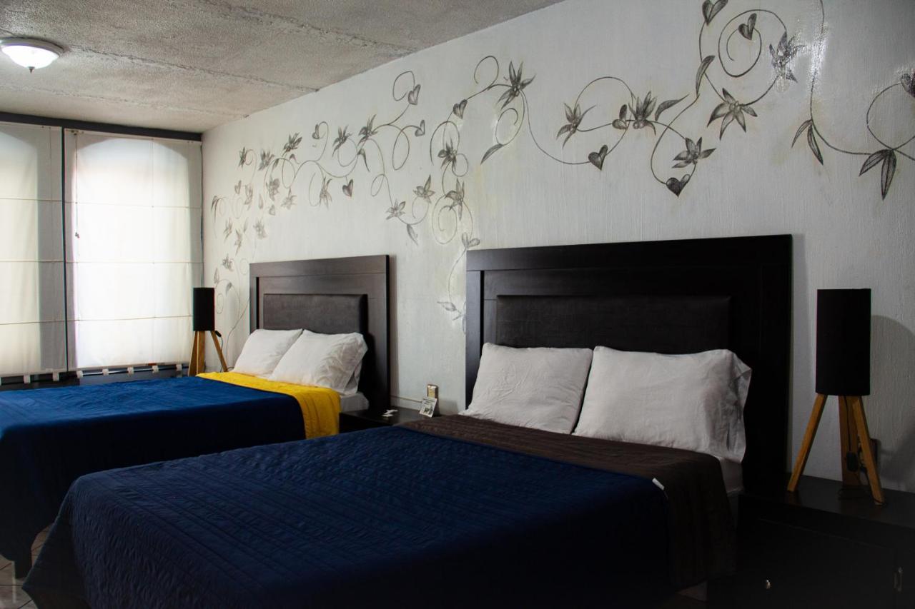 Hotel Boutique Charlotte Arandas Εξωτερικό φωτογραφία