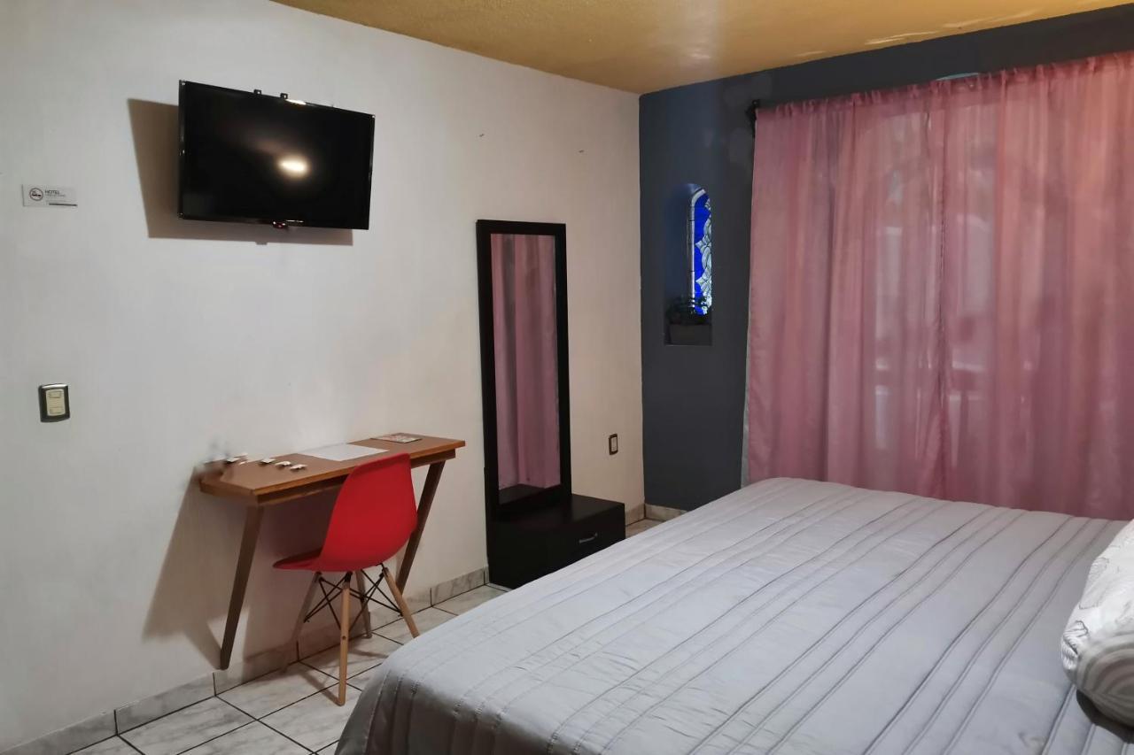 Hotel Boutique Charlotte Arandas Εξωτερικό φωτογραφία