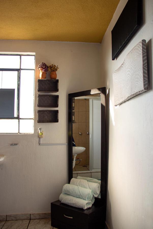 Hotel Boutique Charlotte Arandas Εξωτερικό φωτογραφία
