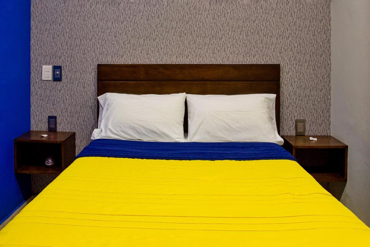 Hotel Boutique Charlotte Arandas Εξωτερικό φωτογραφία