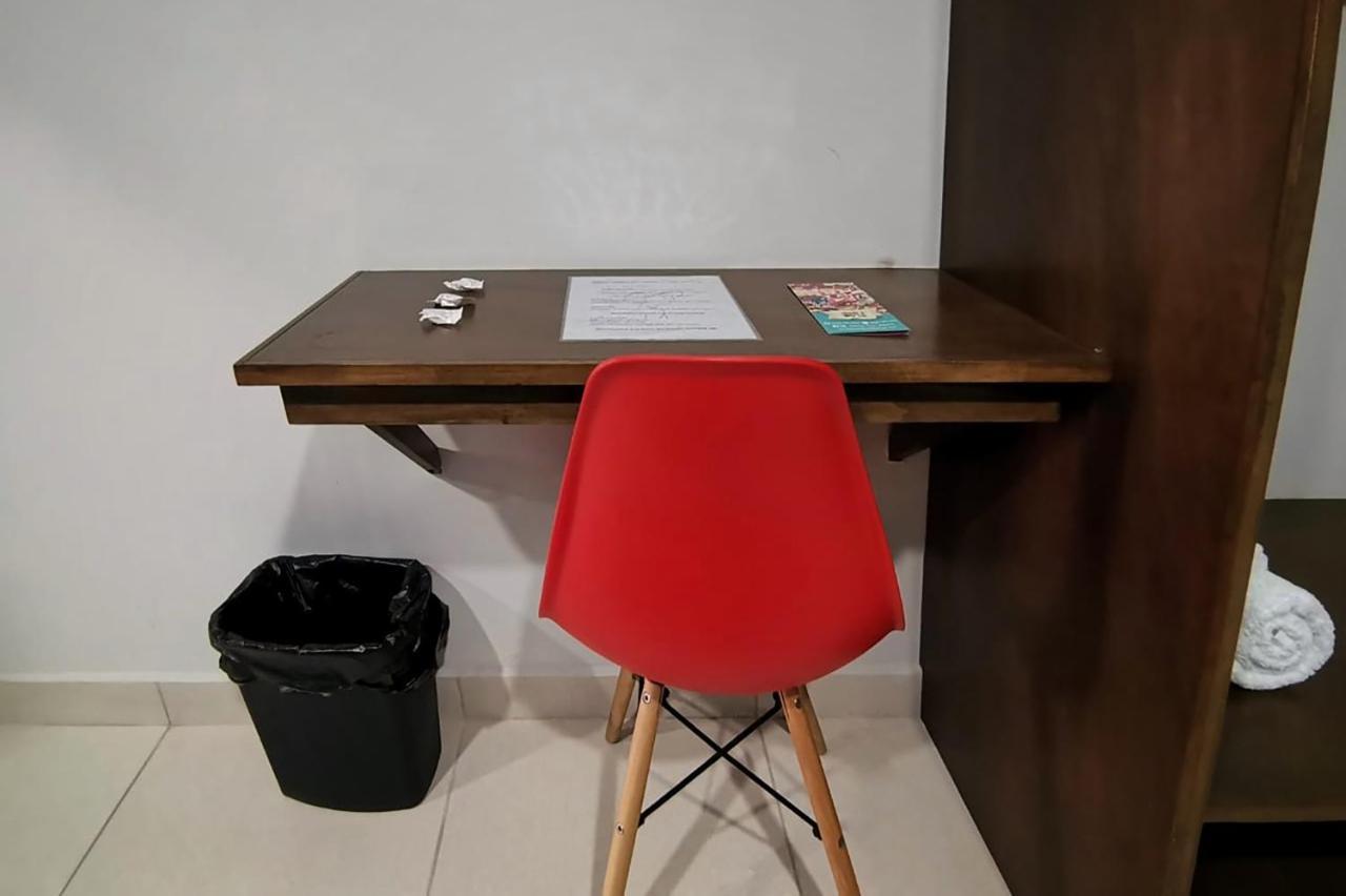 Hotel Boutique Charlotte Arandas Εξωτερικό φωτογραφία